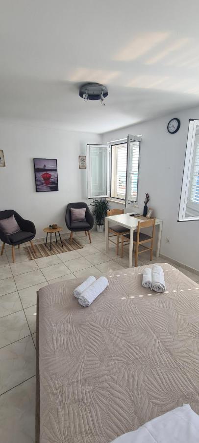 Apartments Matea Studio Apartment Štikovica エクステリア 写真