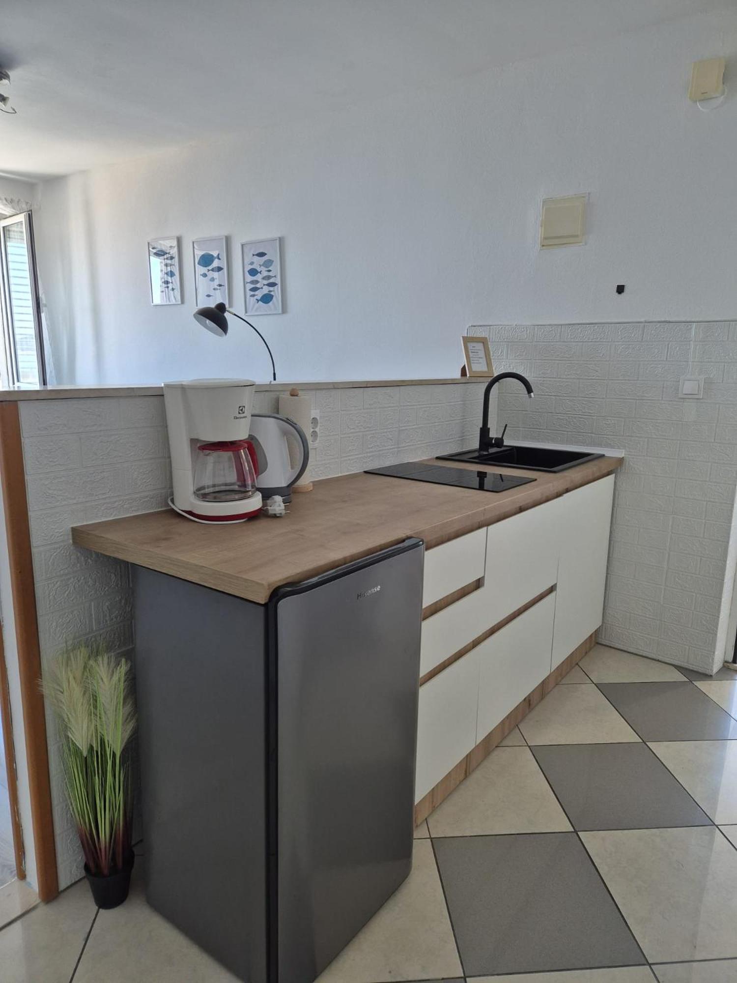 Apartments Matea Studio Apartment Štikovica エクステリア 写真